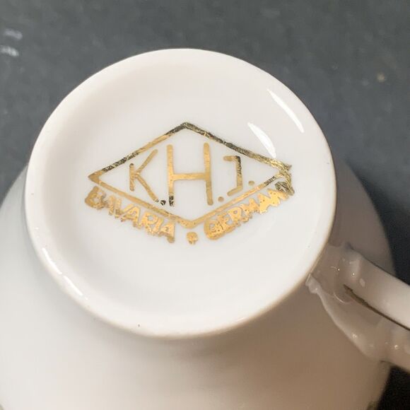 Germany Bavara Small Tea Cup and Saucer - Picture 9 of 9
